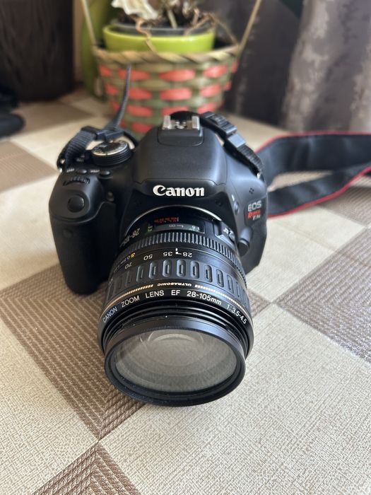 Canon 600D Plus Obiectiv Canon EF 28-105mm