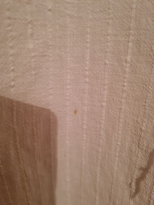 Автентични традиционни бродирани ризи за носия и престилки