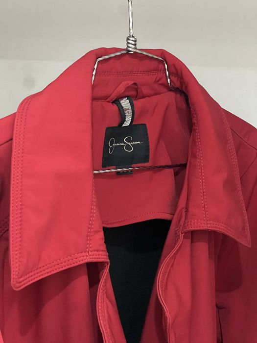 Продам пиджаки и плащи