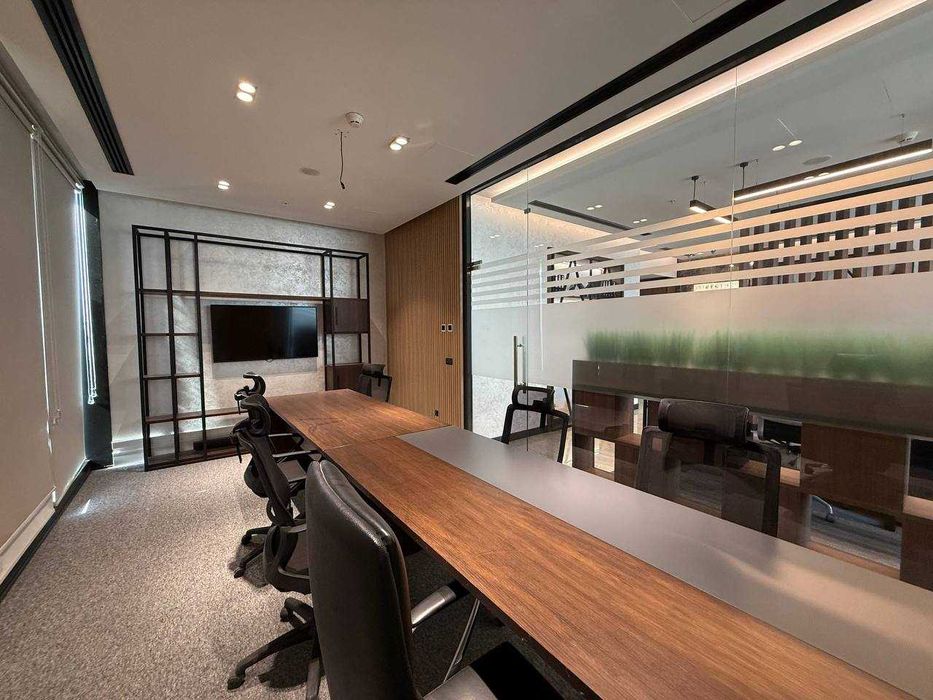 Аренда офиса в Nest One с мебелью | 10 этаж | угловое помещение