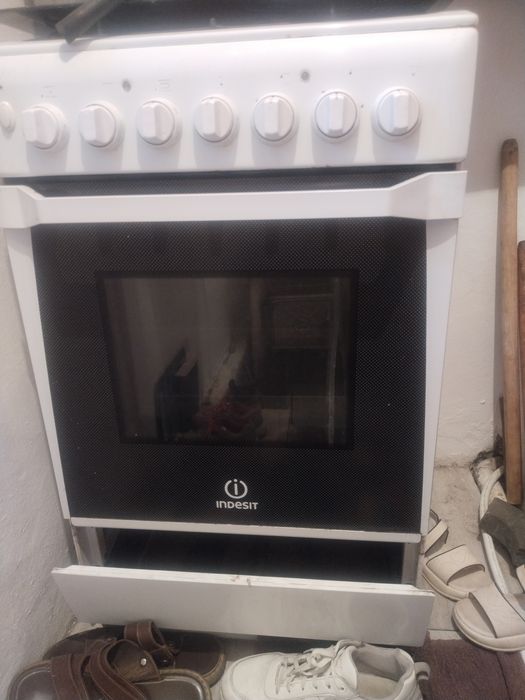 Индезит в хорошем состояние