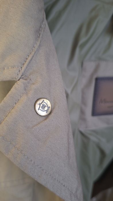 Ветровка от Massimo Dutti