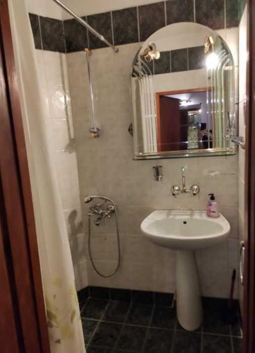 Дава се под наем Тристаен апартамент в София, Център - 91 кв.м за 700 € - Снимка #10