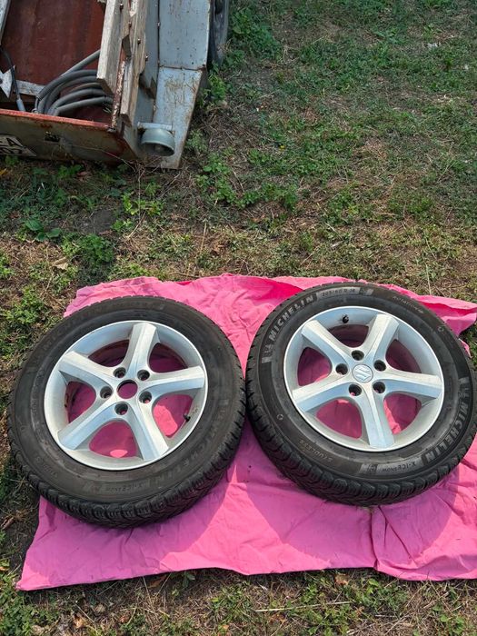 Зимни гуми Suzuki 205/60/16