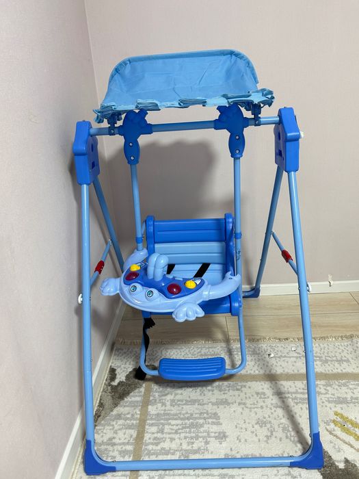 Продаю качелю синюю