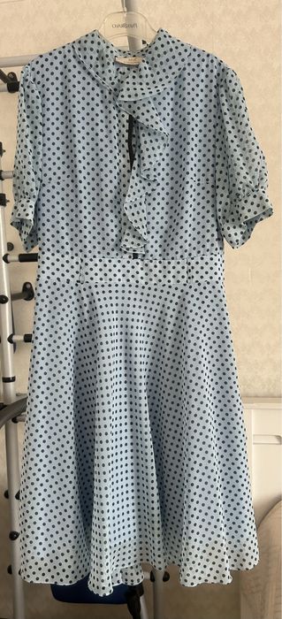 Продаю платья по 1000тенге