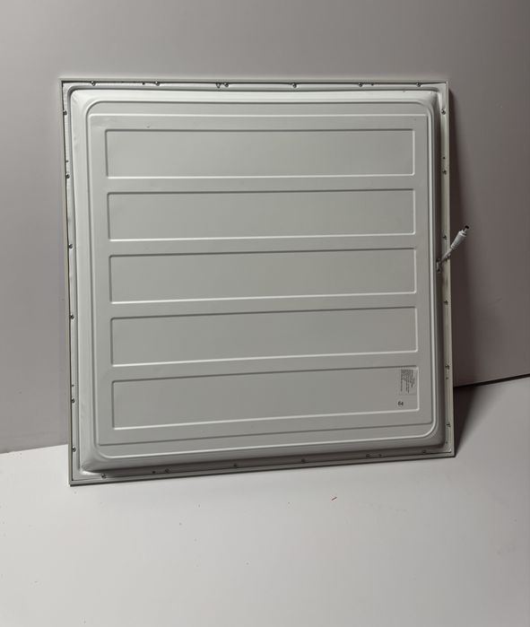 Распродажа светильников 60*60