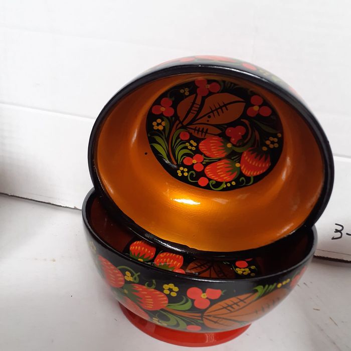 Продам хохломские чашки