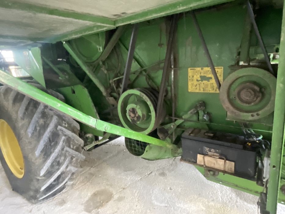 Combina john deere 1065 recent adusa