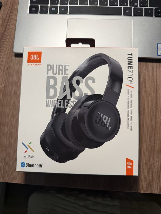 Наушники JBL tune 710BT