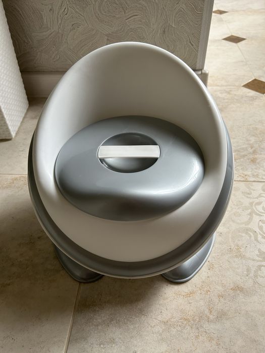 Горшок почти новые