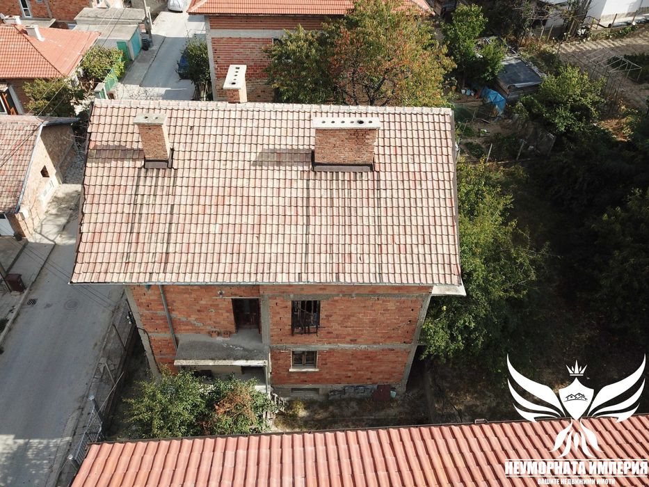 Продава се Къща в Асеновград - 424 кв.м за 399 €/кв.м - Снимка #12