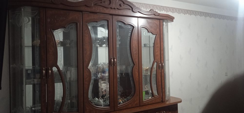 Mebel stenka xolati alo