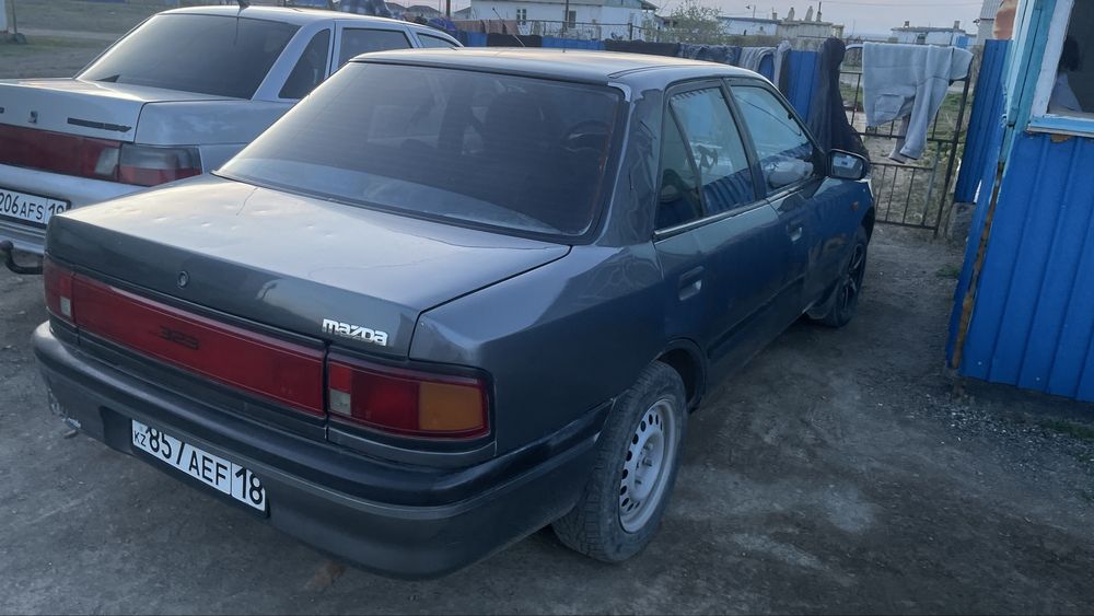 Мазда 323 сатылады