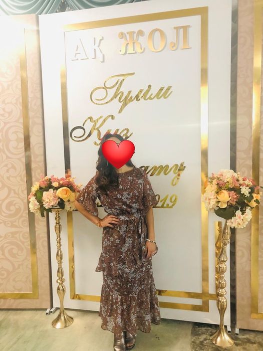 Платье женское коричневого цвета