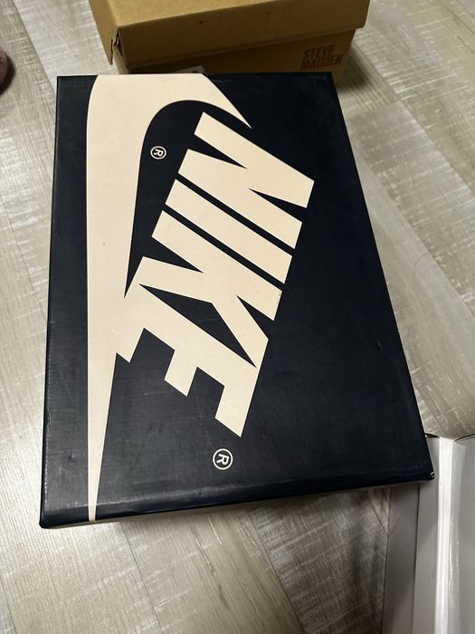 Оригинални Nike jordan 1