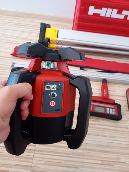 Nivelă laser Hilti PR 30 - HVS- A12 cu pantă