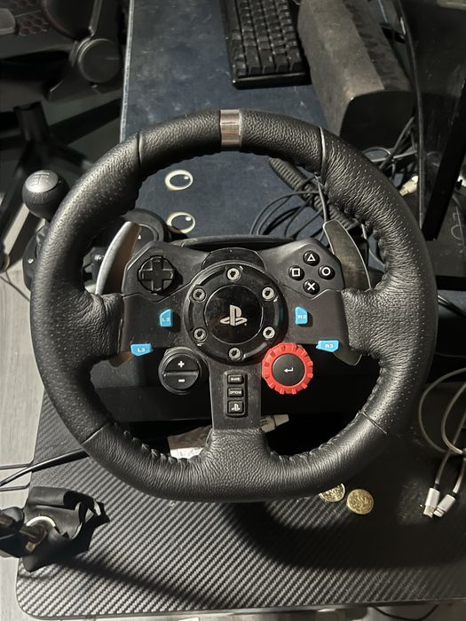 Logitech g29 волан и педали + шифтър
