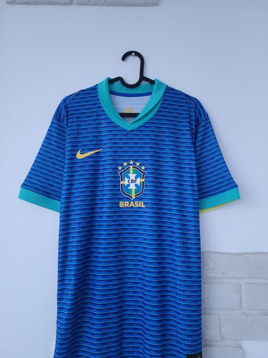 Футболка сборной Бразилии