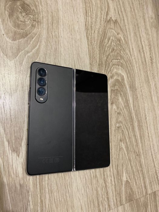 Samsung Z FOLD 4 обмен на Apple