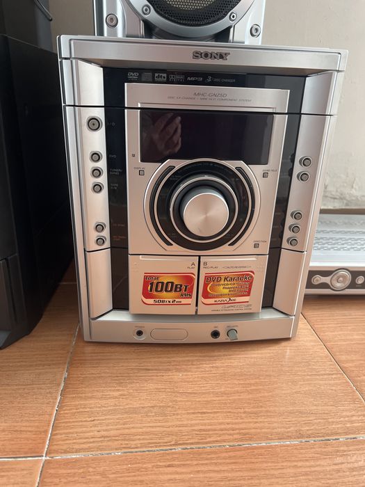Музыкальный центр  Sony