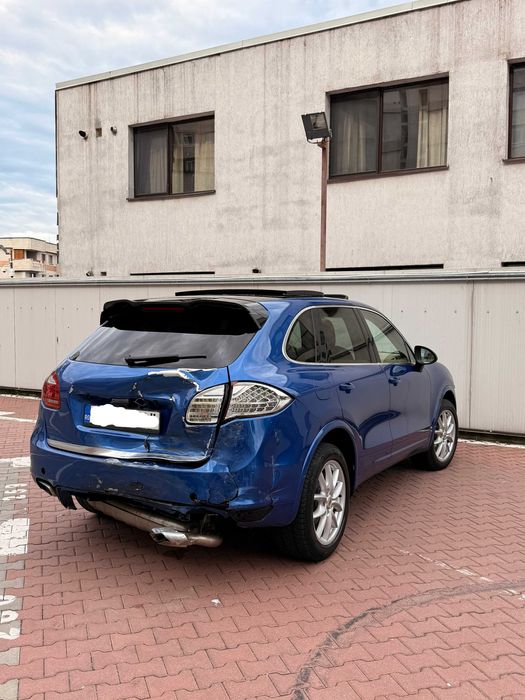 Porsche Cayenne 3.0d // 2013 // Avariat Lovit /  Panoramic / Suspensie