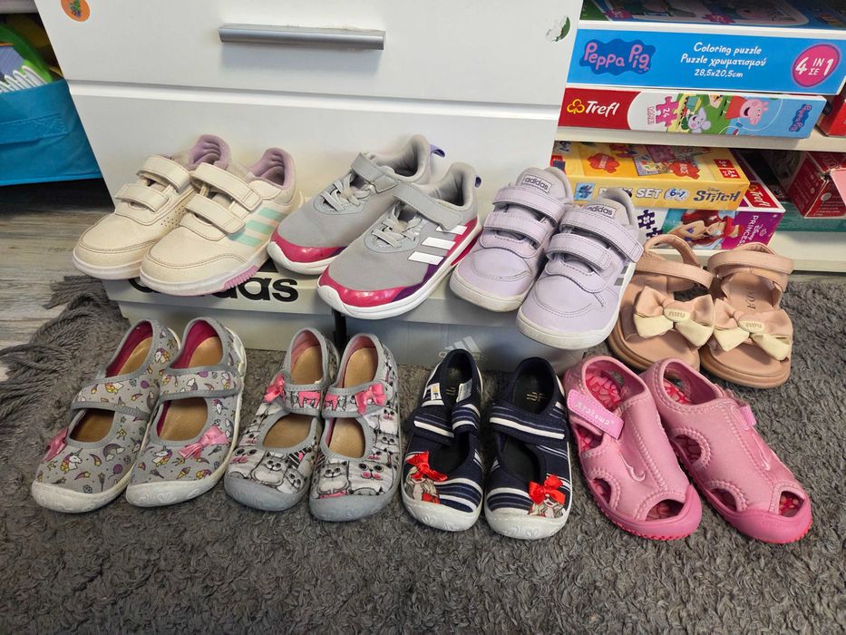 Детски обувки adidas и пантофи