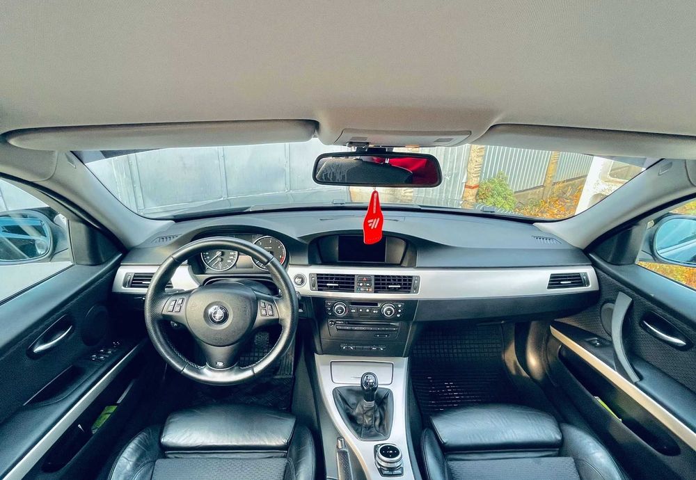 BMW 320D Preț 6299 EURO