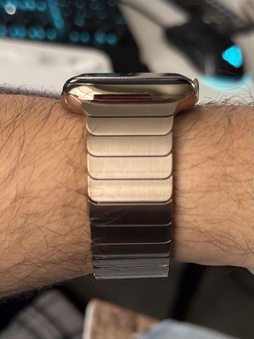 Apple watch 11 Gold Link bracelet 46 mm из США новый запечатенный