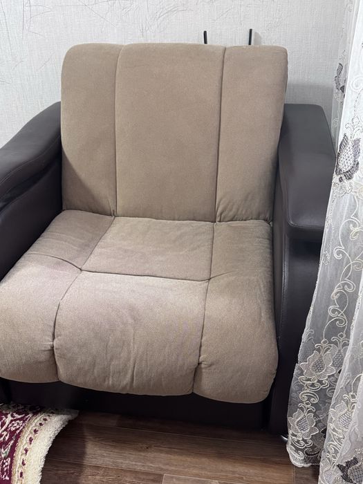 Детская кроватка, диван кресло