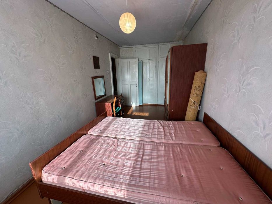 Продам 2ком  на Кривом магазине