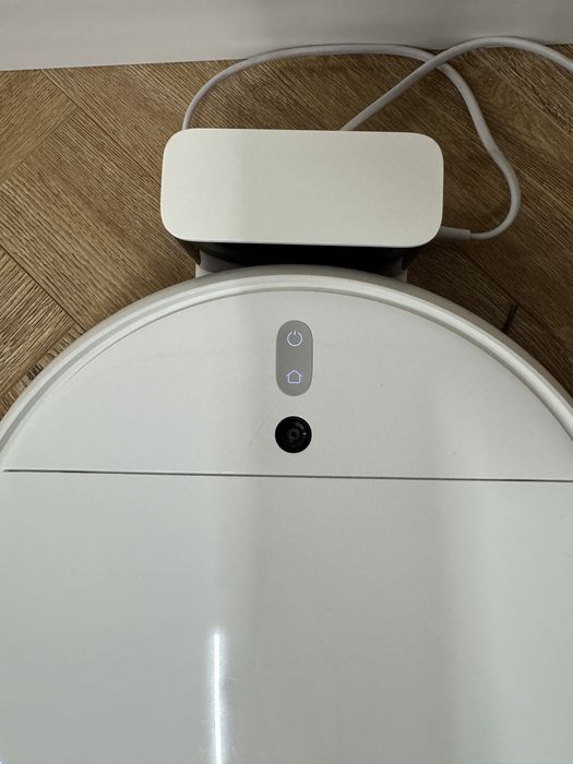 Продам робот пылесос Xiaomi