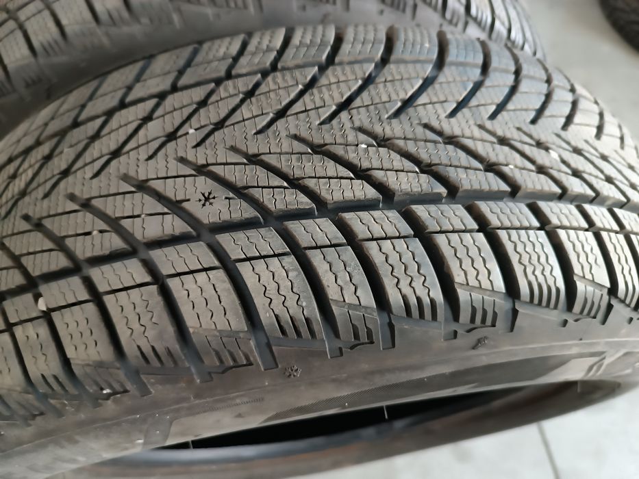 Anvelope iarna 215 60 16 Goodyear ca noi dot2024