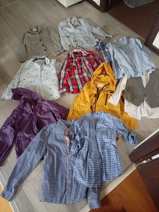 Vând saci haine bebelus scaun masina cadita oliță ham port bebe jucari