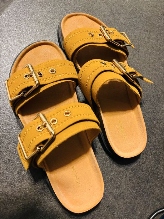 Papuci- DeeZee -NOI