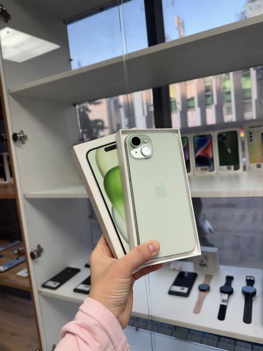 iPhone 15 plus   128GB/88% Рассрочка 0-0-24