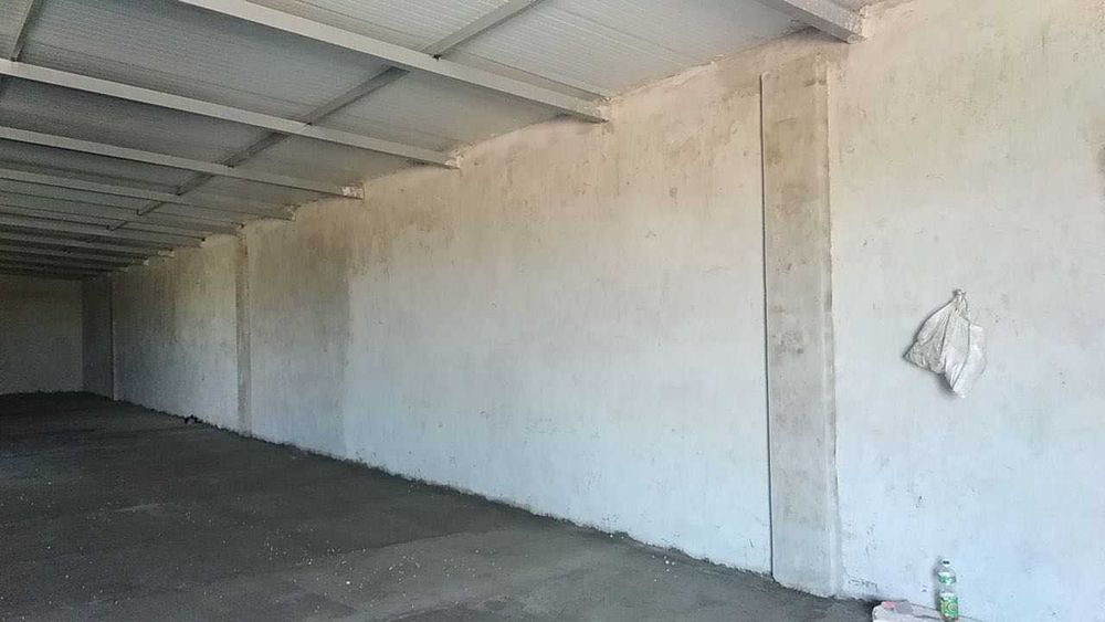 Земельный участок со строениями