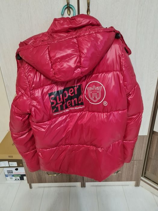 Продам куртку пуховик