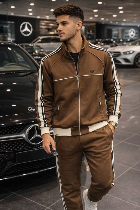 Oferta! Trening Armani. Model foarte rar. Calitate luxury.Toate mărimi