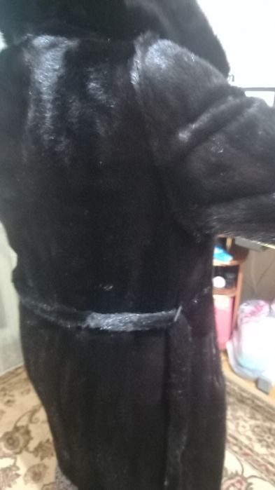 Норковая шуба 48 размер.