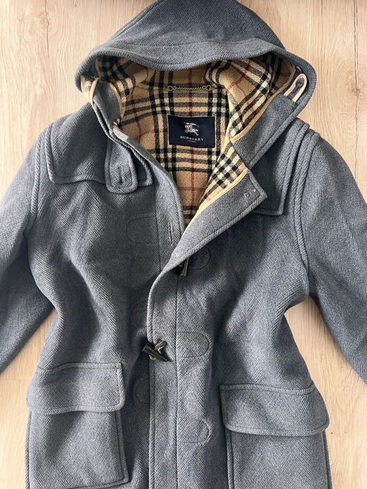 Оригинално BURBERRY палто
