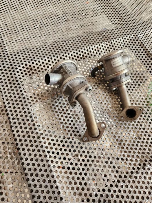 Supapa Ventilatie Egr Stanga Dreapta Audi A6 S6 RS6 A7 S7 RS7 A8 S8 RS8 4.0 TFSI Cod AE AD - Dezmem