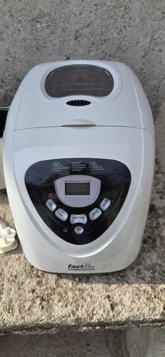 Пекарна за пекане на хляб bread maker Morphy Richards