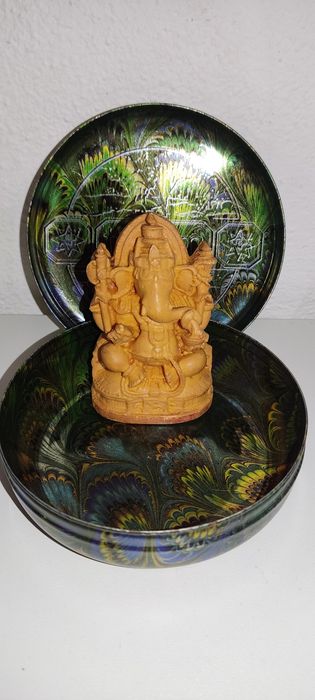 Statueta asiatica elefant