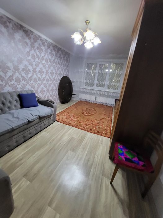 Продам 3 ех комн кв в 19 мкр