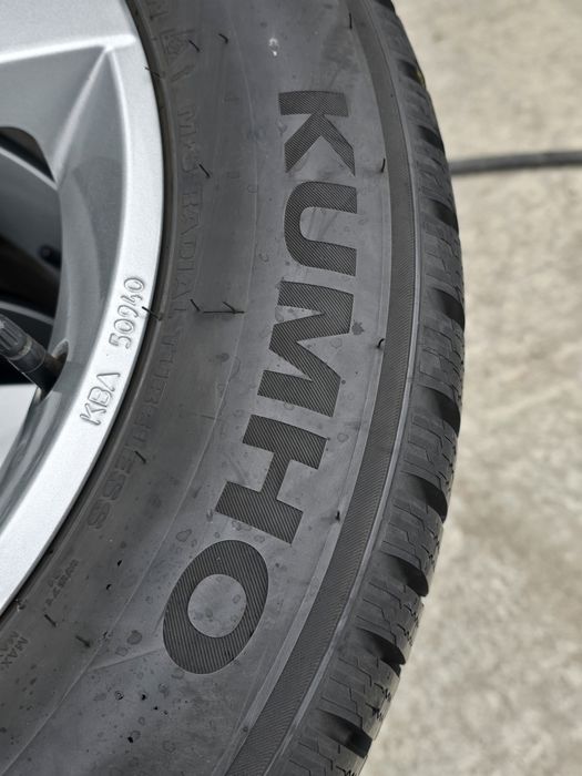 4 Броя 215/60/17 Kumho 2x7,8mm 2x7,2mm