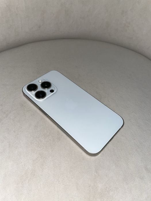 Iphone 15 pro 256gb 100% e-sim