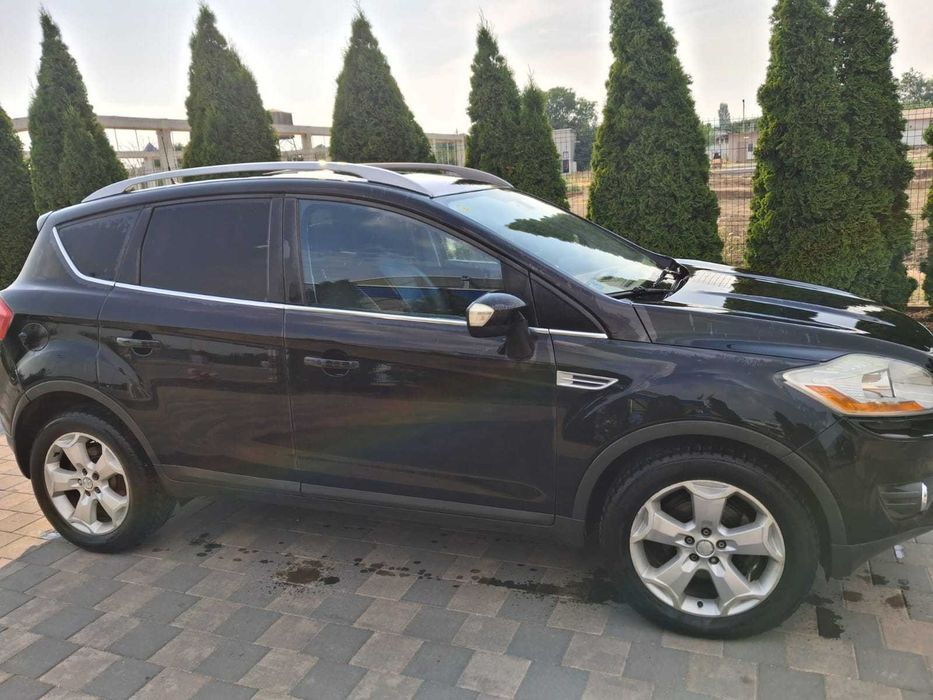 Vand Ford Kuga 2009