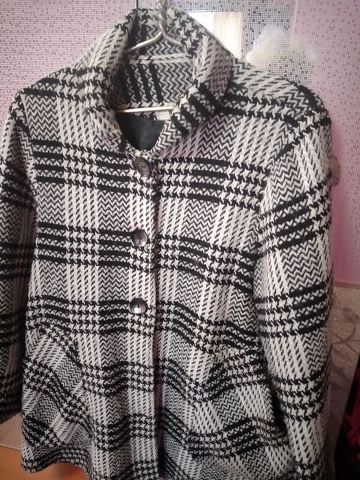 Продам полупальто