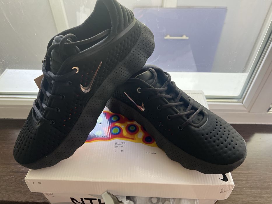 Кроссовки Nike mind
